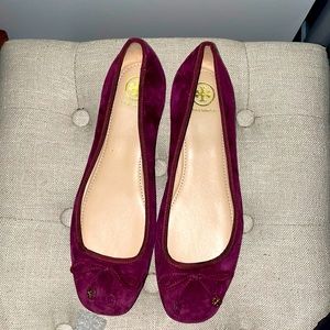 Beautiful Tory Burch Flats worn 1 time